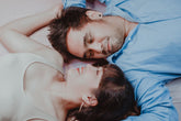 What Are Green Flags in a Relationship? Healthy Signs In and Out of Bed