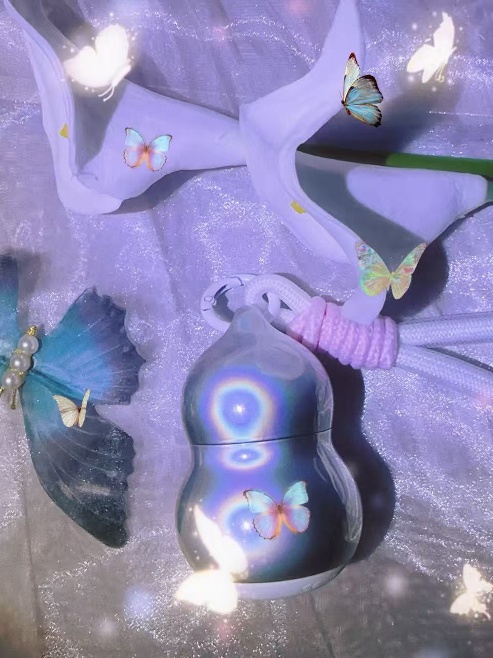 A poetic lifestyle story about a single woman, a mysterious object, and modern self-care through quiet moments and symbolic discovery.