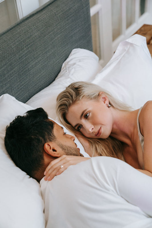 Sexocoma Explained: Post-Sex Sleepiness, Afterglow & When to Rest